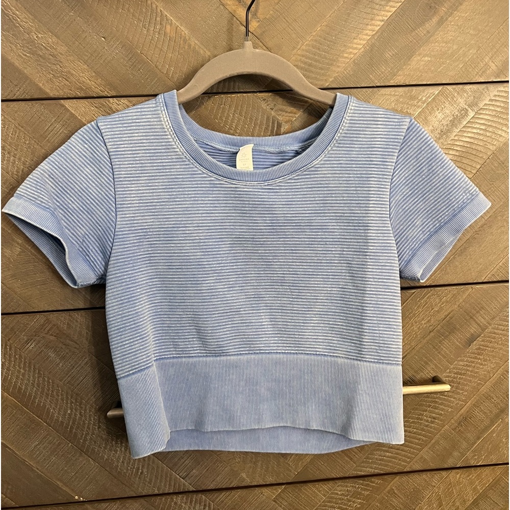 Offline by Aeire seamless ribbed tee